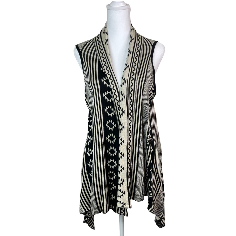 Tribal Print Sleeveless Knit Cardigan